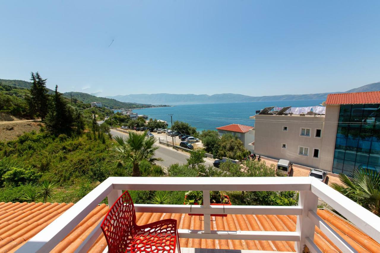 Hotel Roi Radhimë Exterior foto